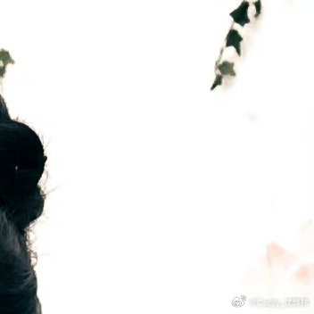 花钿，庄园里的甜蜜与微妙