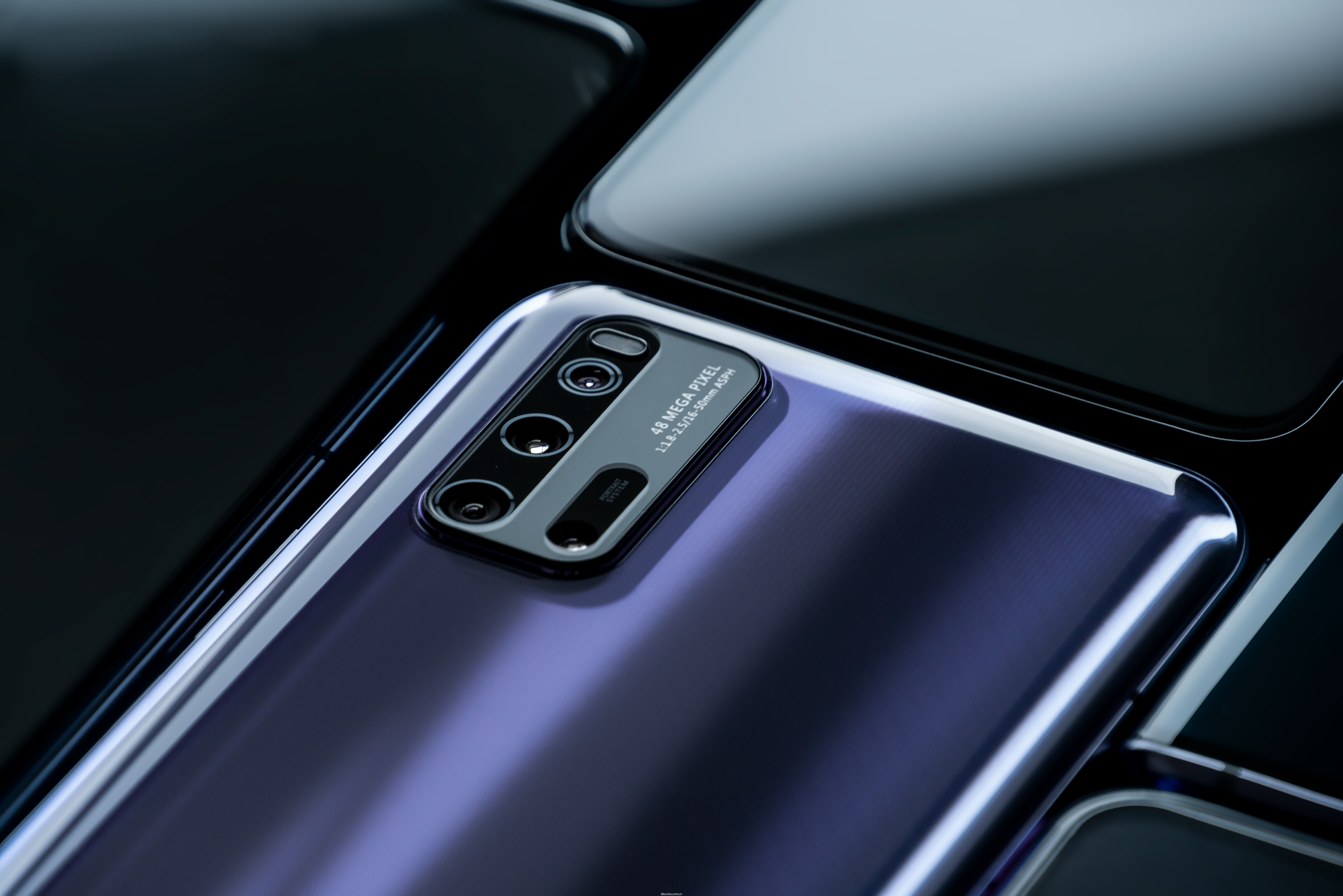 黄色vivo3.0.3每天奖励无数,视频每日奖励丰厚，vivo3.0.3体验升级-第2张图片