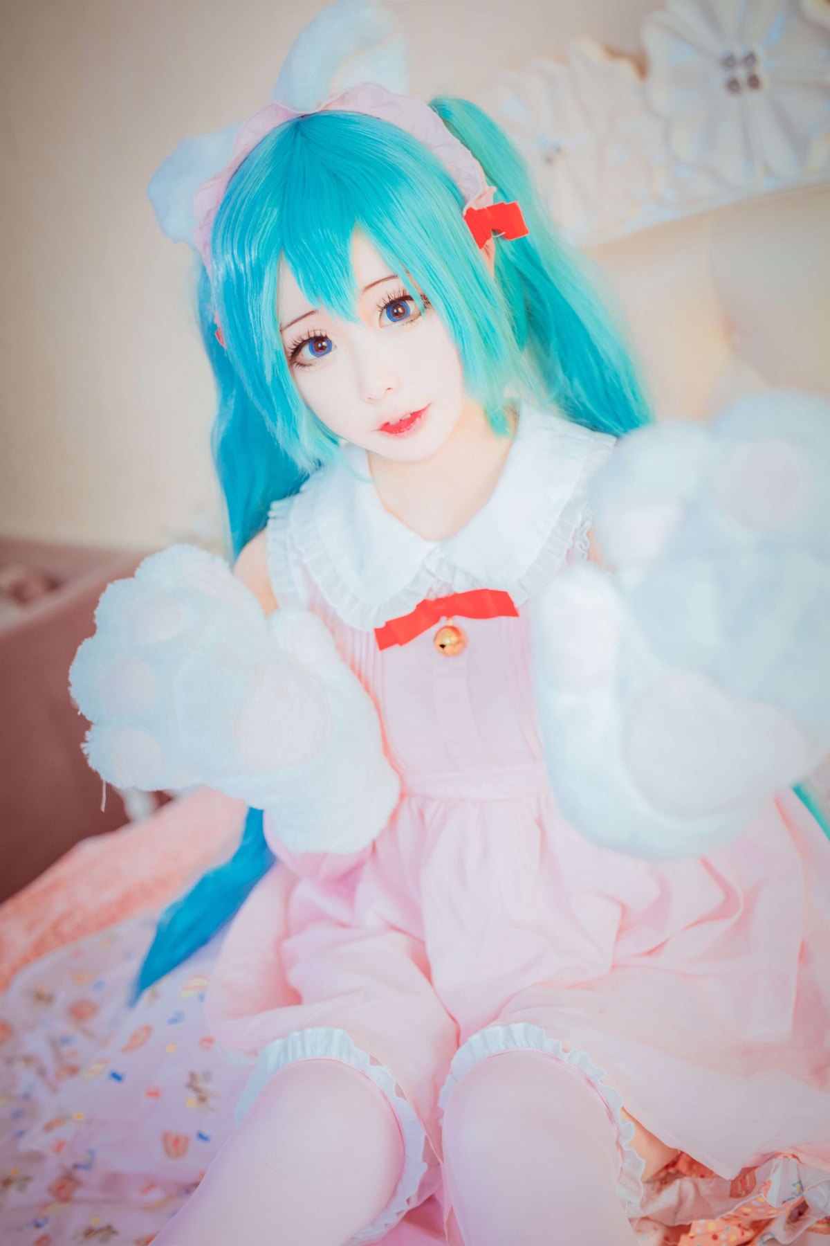 初音未来纯白白丝初音未来被调教出奶水-第3张图片