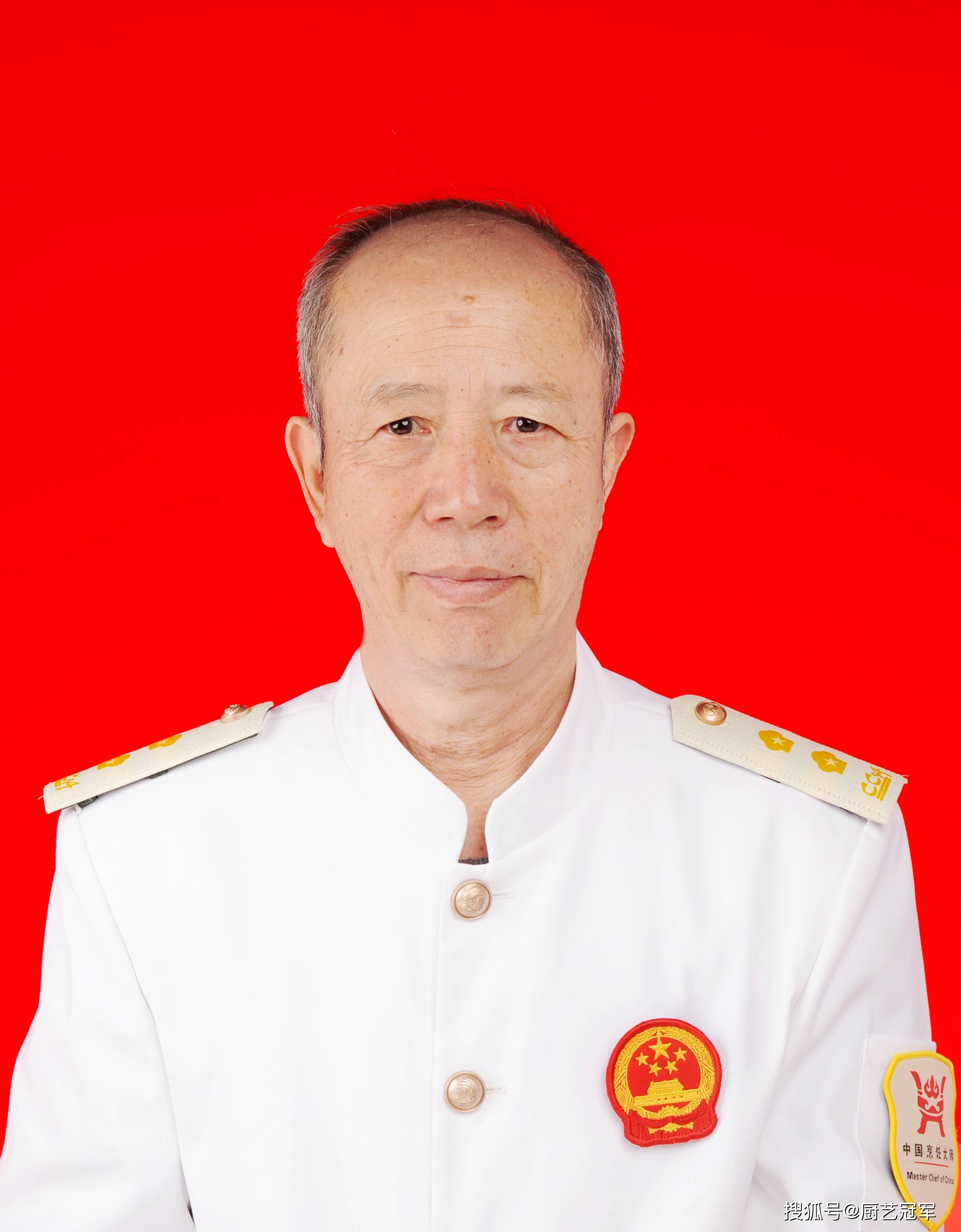 厨子当官下载，解锁权力与责任的新篇章-第2张图片