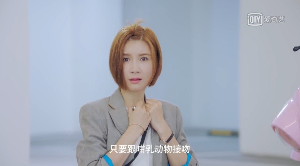爱奇艺热播吻胸视频大尺寸视频-第2张图片