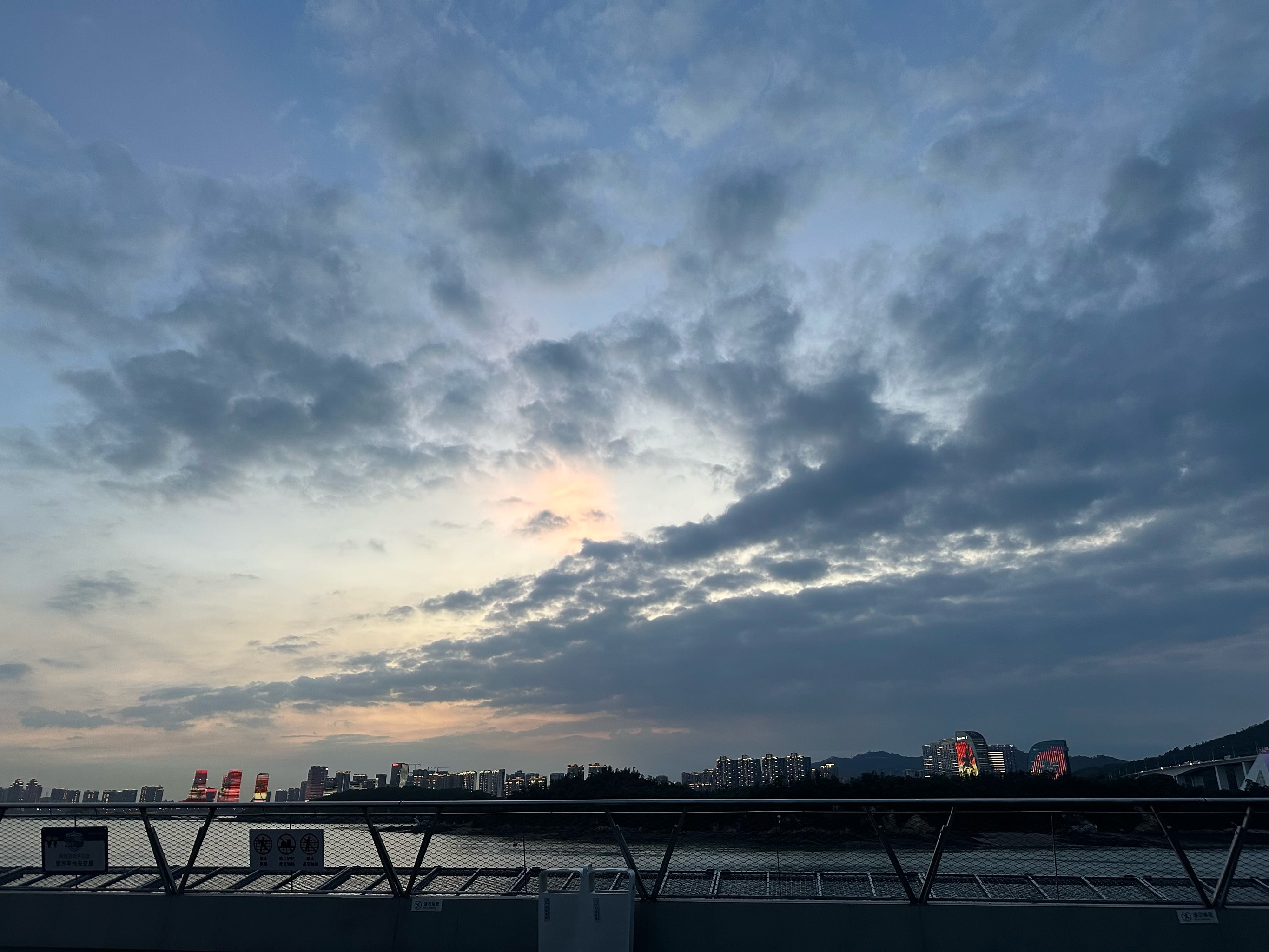天空游戏网天空游戏网，探索虚拟世界的无限可能-第3张图片
