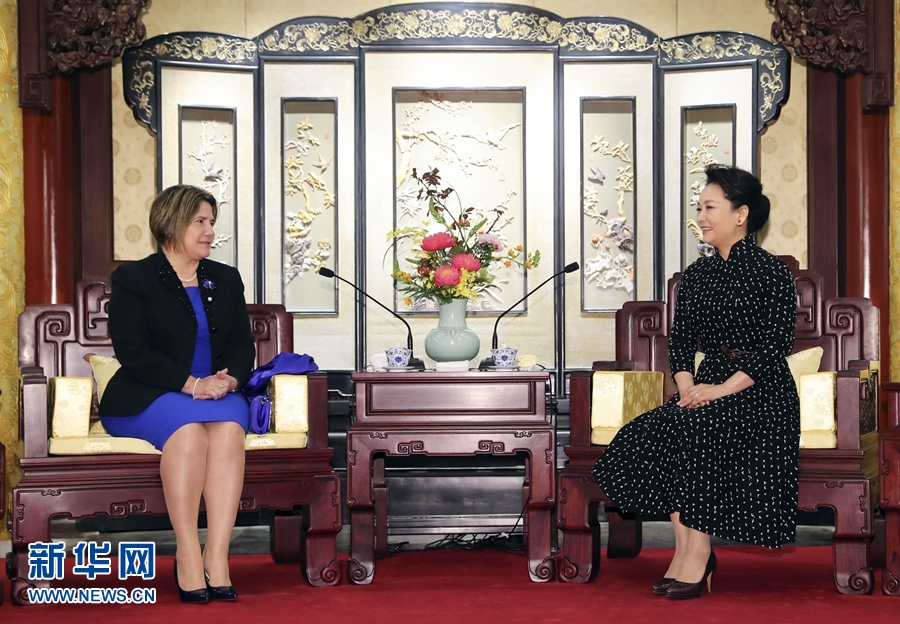 古巴首任国家主席，传奇与辉煌