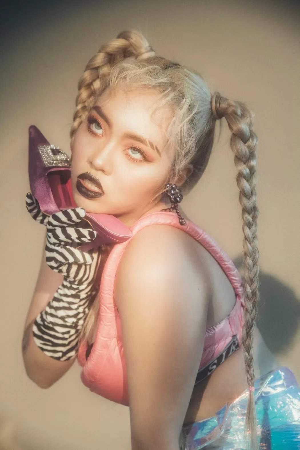 欧洲顶级女rapper欧洲女RAPPER潮水大豆，音乐与文化的交融-第1张图片