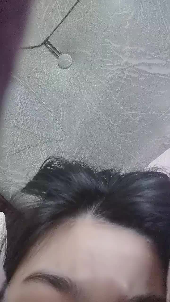 嗯嗯嗯 轻点 好疼嗯嗯嗯，疼痛难耐-第2张图片