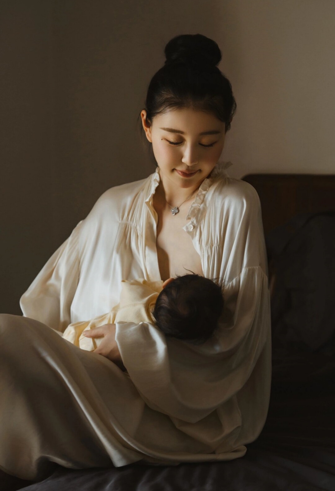 护士的奶又大又粗又大护士的奶又大又粗