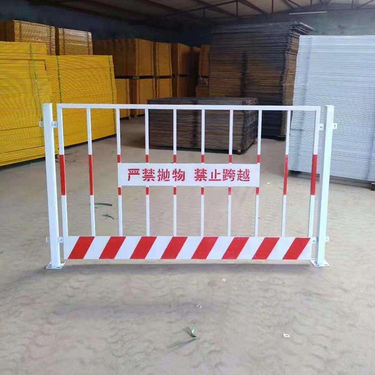 660678王中王免费提供护栏24码王中王免费提供护栏——守护安全与便捷