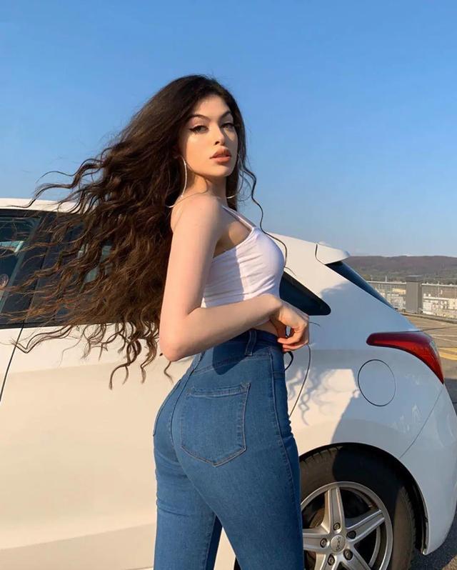 德国美女为什么好大胸德国美女为何如此之大-第3张图片