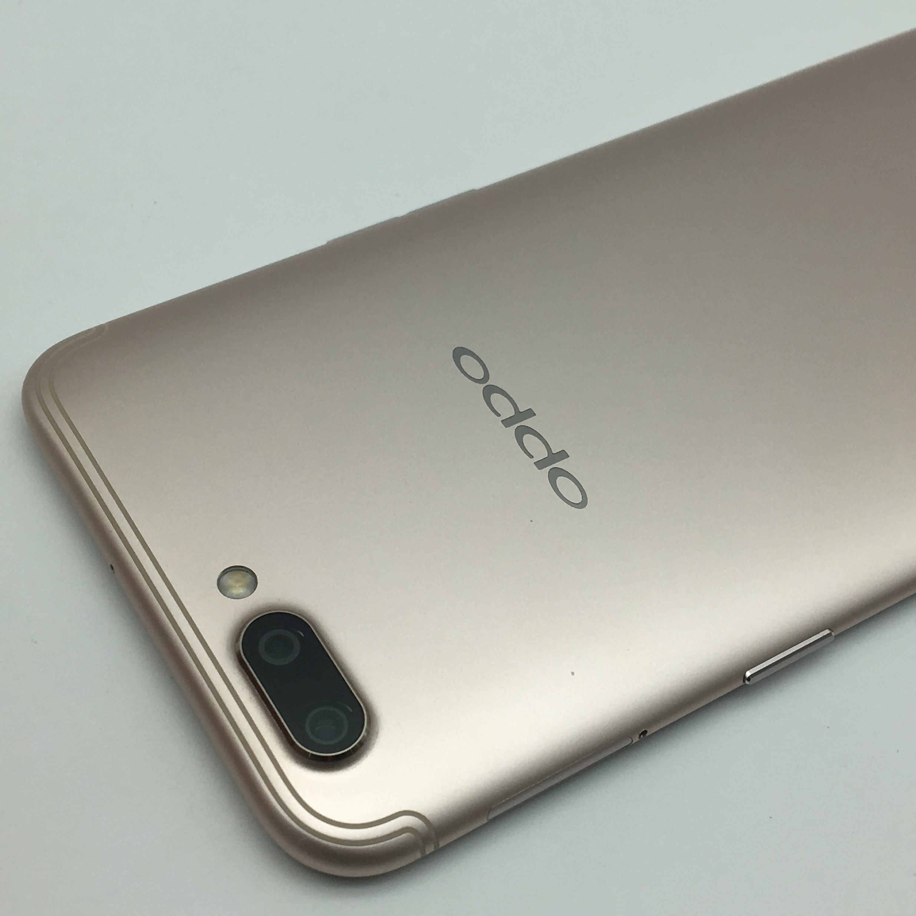 OPPO R11价格解析-第1张图片