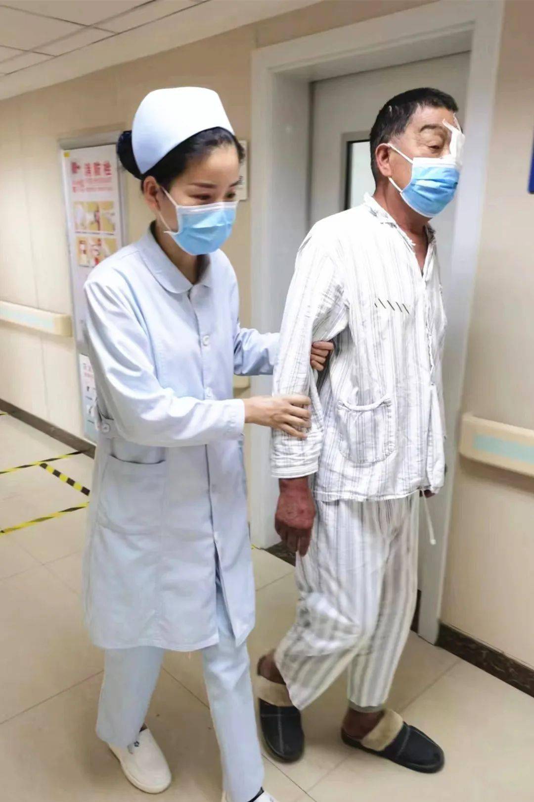 大胸脯护士，专业与关怀的完美结合