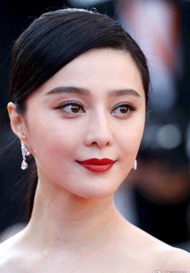 探索中国女人的自由与魅力——freexxx的独特视角-第2张图片