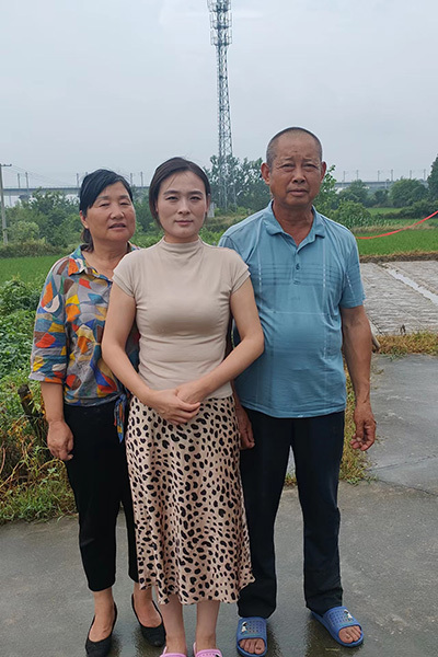漂亮的岳阳漂亮岳母-第3张图片