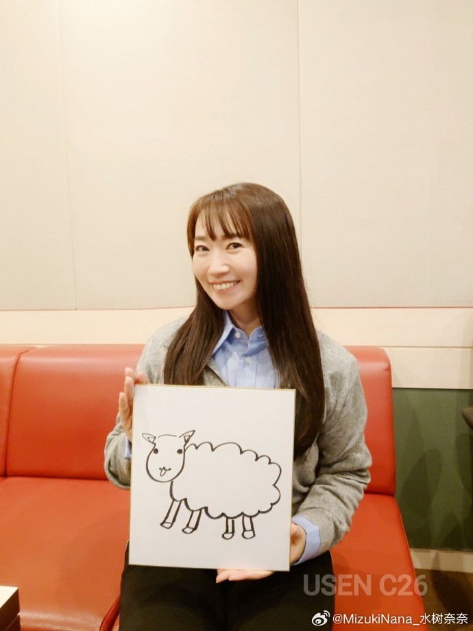 树奈奈紫色二台树奈奈的紫色魅力-第2张图片