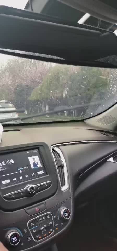 哪里有毛片和美女直播在线观看毛片之谜，何处寻觅艳遇之地-第2张图片