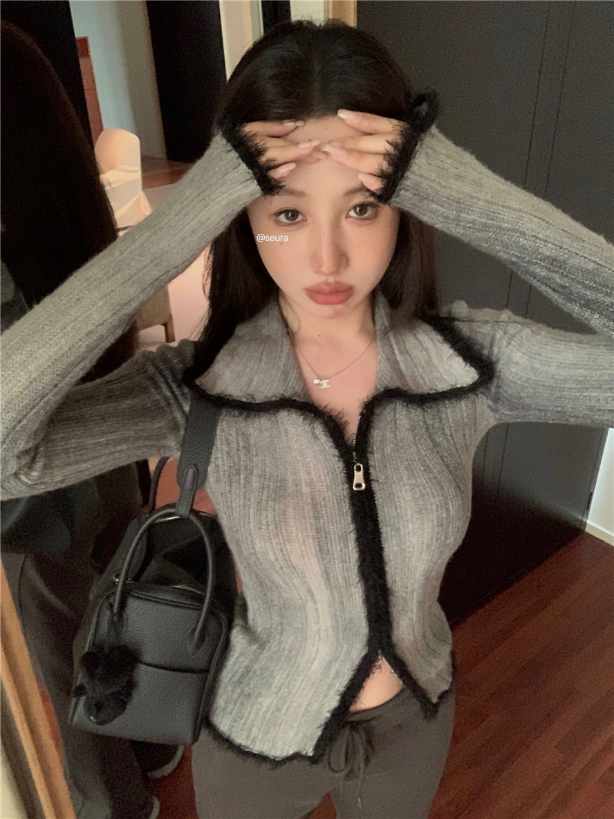 女人色网女人色网，诱惑与陷阱的交织-第2张图片