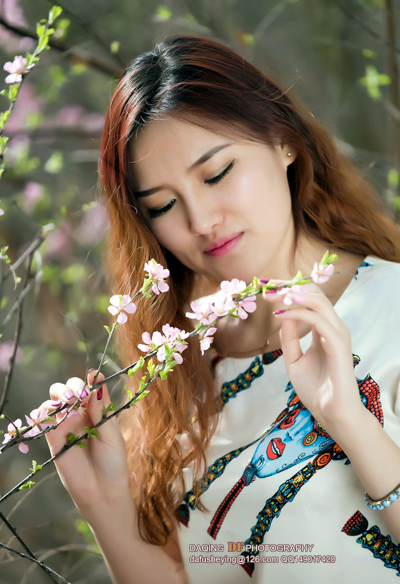 花季传媒V3.0.8黄板下载花季传媒V3.0.8黄版下载-第1张图片