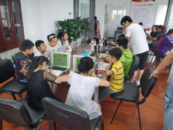 友好贴吧，构建和谐交流的社区-第1张图片