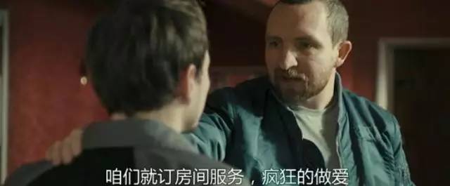 三个老外与一女做爱A片