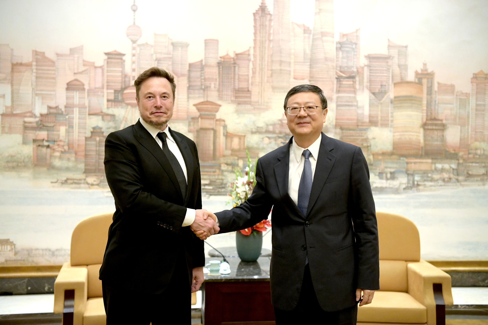 马斯克飞上海马斯克私人专机离沪-第1张图片