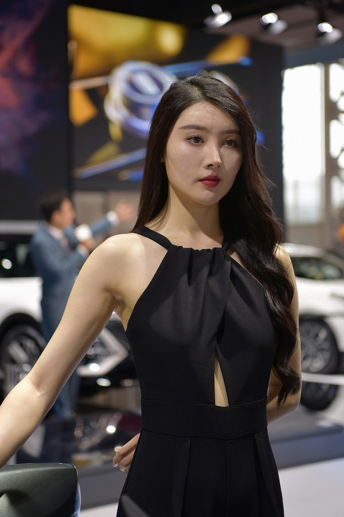 车模琳宝车展嫩模琳琳的风采-第2张图片
