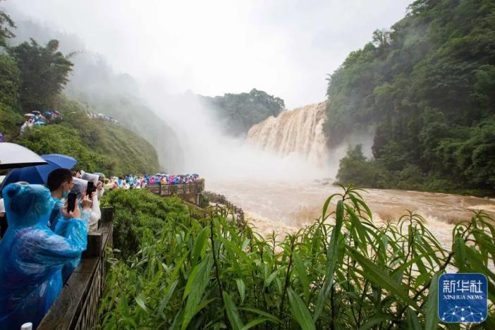 黄果树瀑布迎来2021年入汛最大水量黄果树瀑布迎今年最大水量-第3张图片