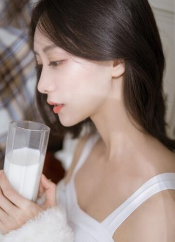 糖心出品VLOG一区二区糖心出品VLOG一区二区，美食与生活的甜蜜瞬间-第3张图片