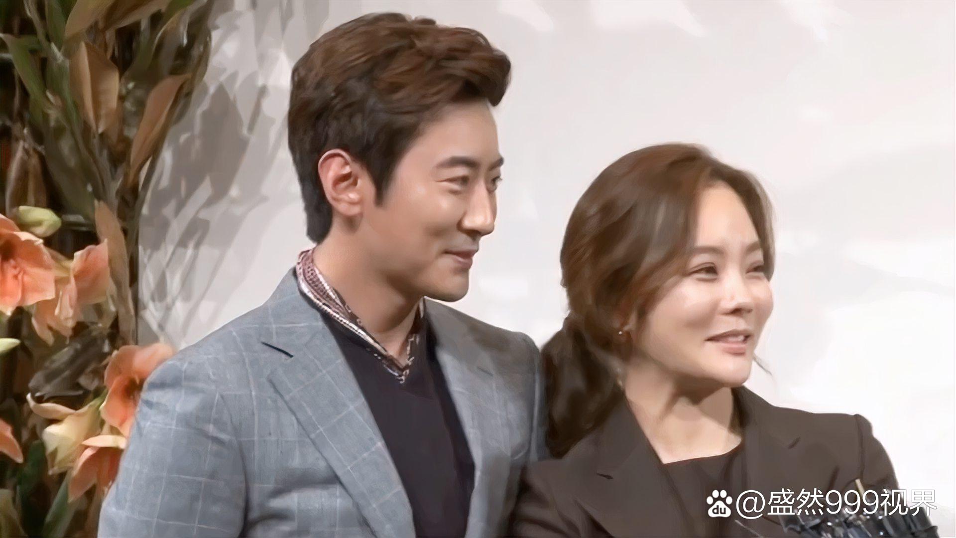 离婚后跟老爸过夫妻离婚后与老爸的夫妻生活-第2张图片