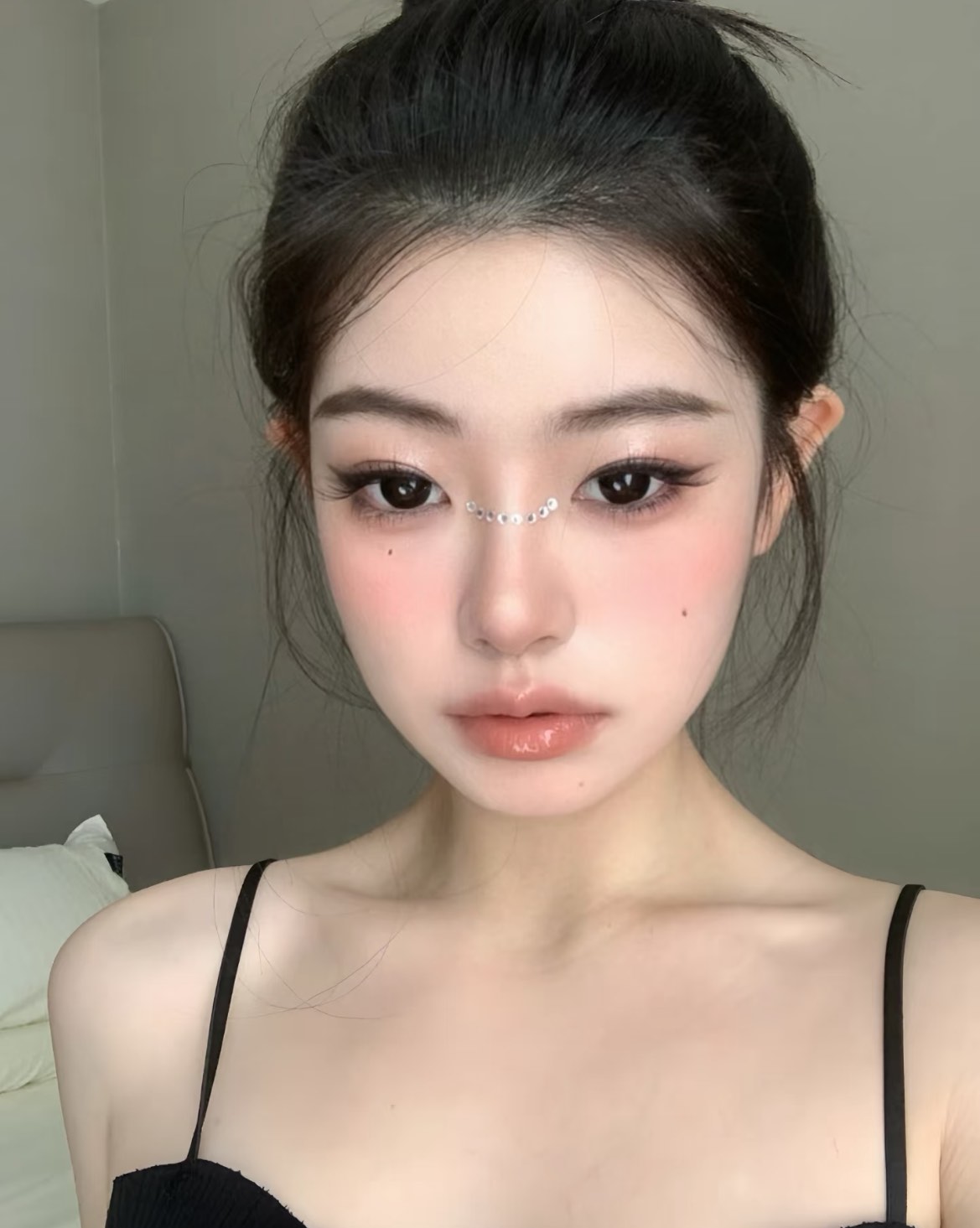日系女生裸妆图片真人版查我的退休工资怎么查日系女生裸妆真人版图片-第1张图片