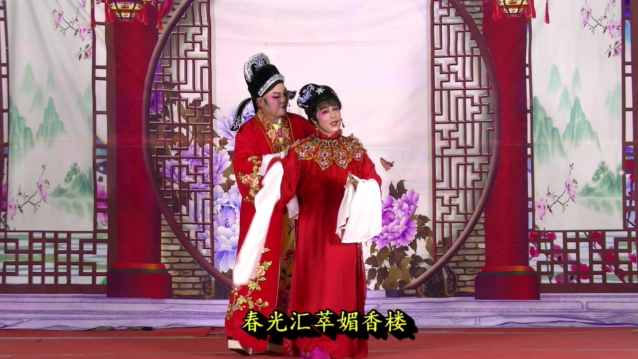 桃花扇1V2，英雄传奇的浪漫篇章-第3张图片