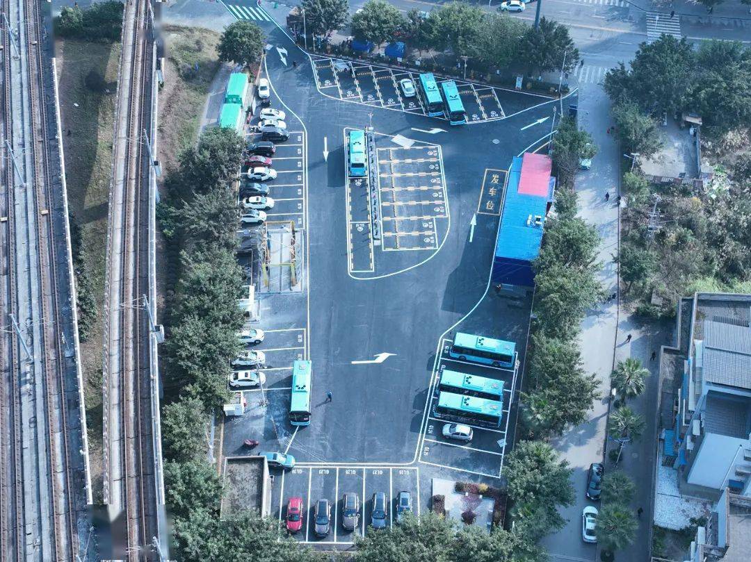菜园坝汽车站菜园坝汽车站，城市交通的新亮点-第2张图片