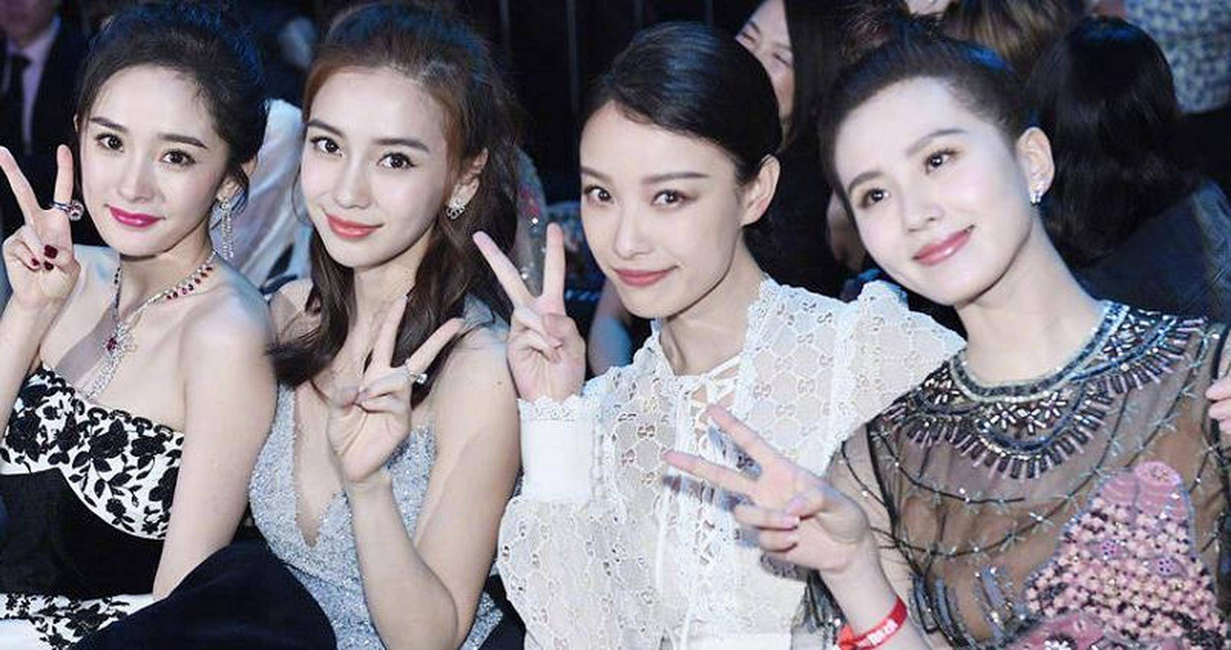 群飞刘亦菲杨颖杨幂唐嫣刘诗诗群飞明星璀璨，刘亦菲、杨颖、杨幂、唐嫣、刘诗诗璀璨登场-第2张图片