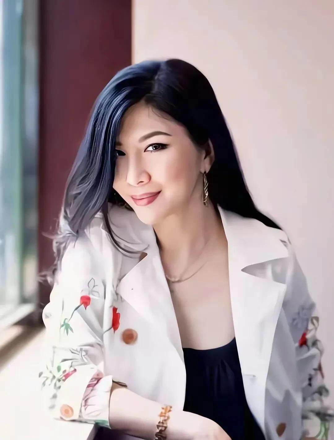 乱岳熟女50岁乱象横生的熟女50岁-第2张图片