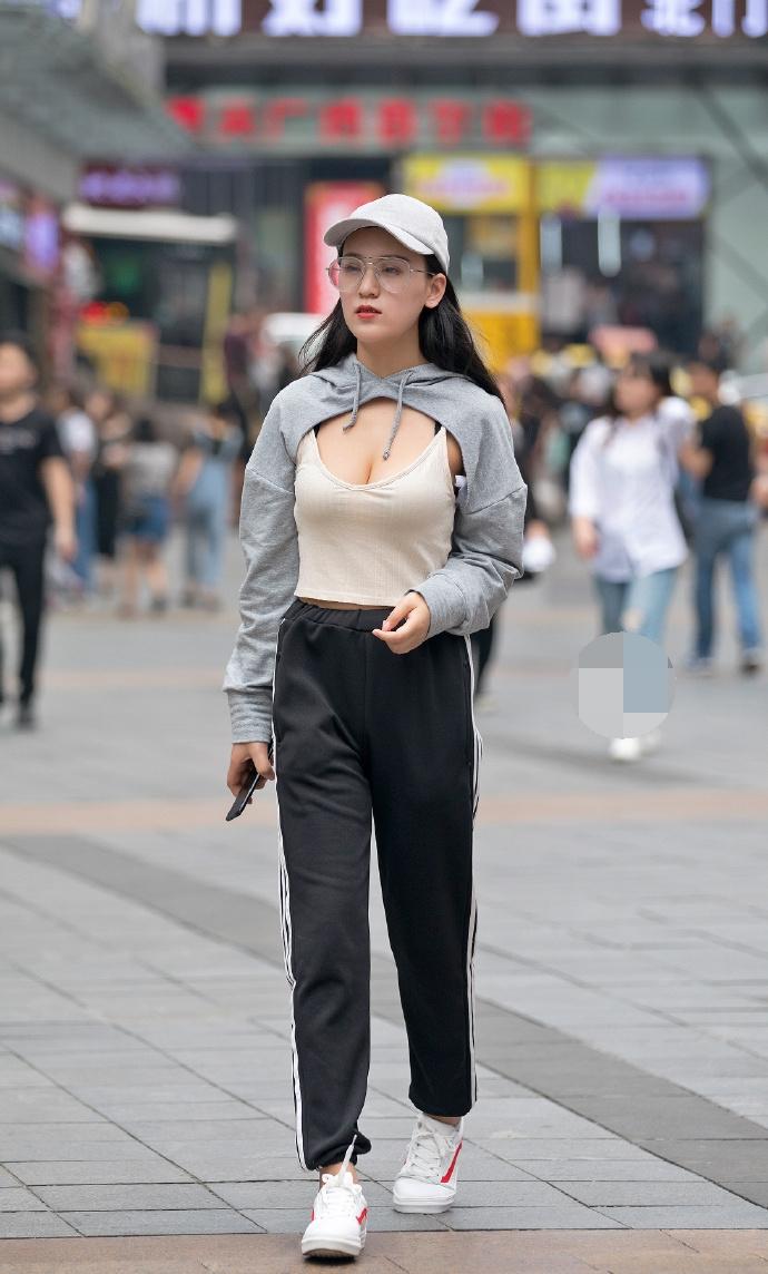 性少妇JEALOUSVUE成熟性少妇的嫉妒与成熟