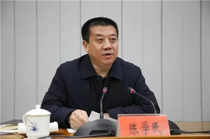 组织部长玩公安局长之谜-第1张图片