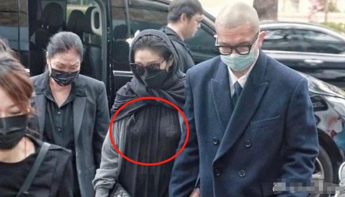 小S走光大腿图片小S走光事件-第1张图片