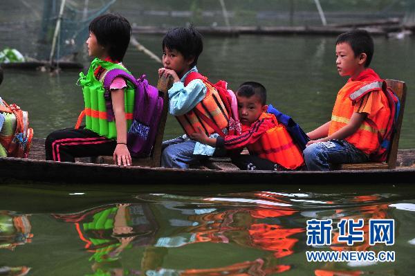 乡村色情故事，诱惑与禁忌的交织