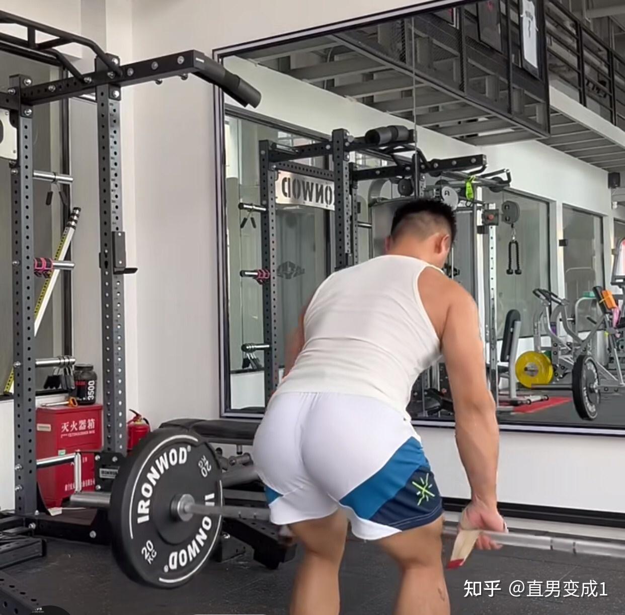 亚洲男男gaygays的神秘世界-第1张图片
