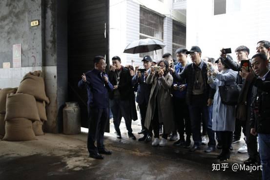 铁匠转职之路，从匠心之路到职业新篇章-第1张图片