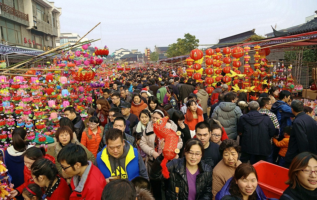 天下彩9944旺角彩二四六，彩市中一抹亮丽的色彩-第3张图片