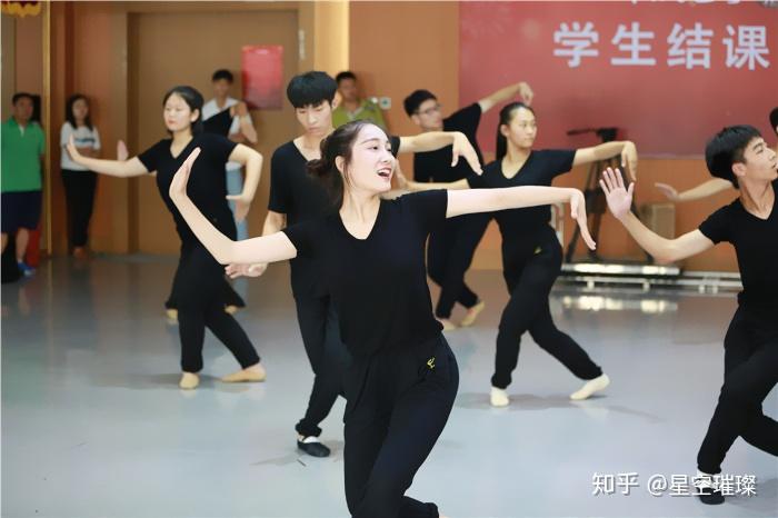 九九在线精品视频九九在线精品视频，优质内容的璀璨星辰-第2张图片
