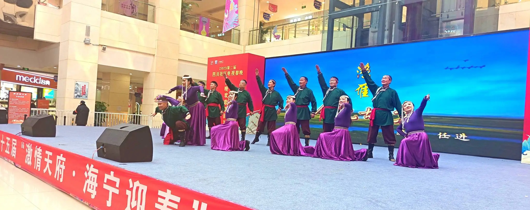 2023澳门今晚开什么澳门昨晚开蛇今晚可能出2023澳门今晚开什么？揭秘澳门盛事盛典-第2张图片