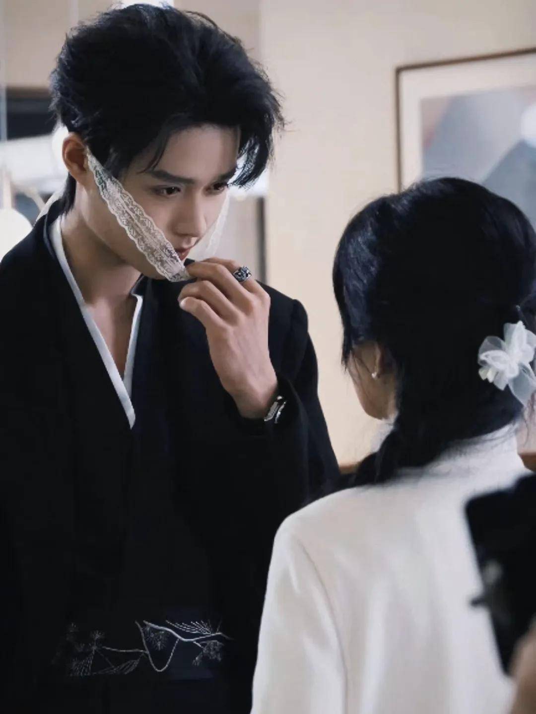 一女多男很黄爽文一女多男之黄爽文-第2张图片
