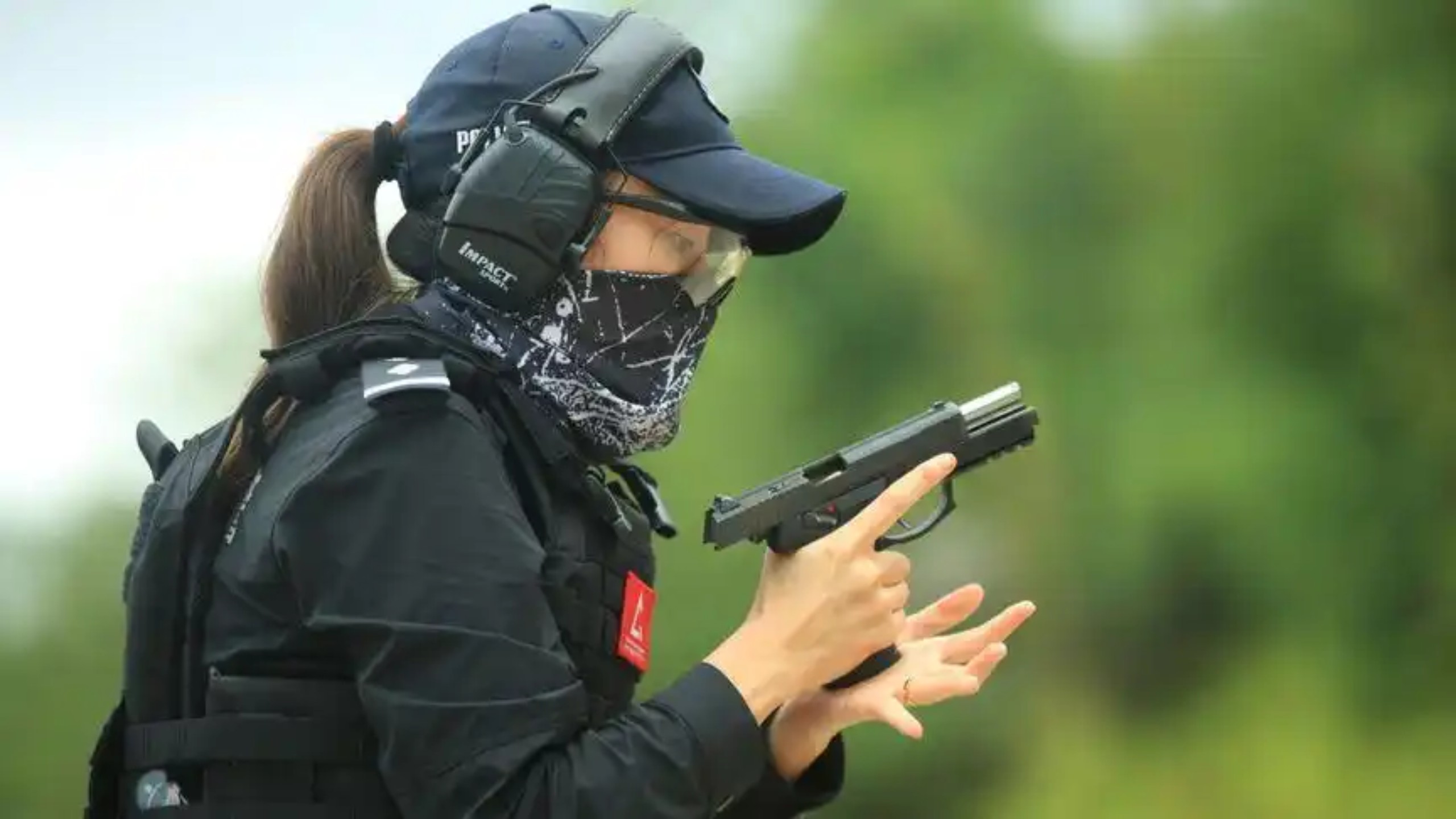 特警力量1080p特警力量下载，安全与效率的双重保障-第3张图片