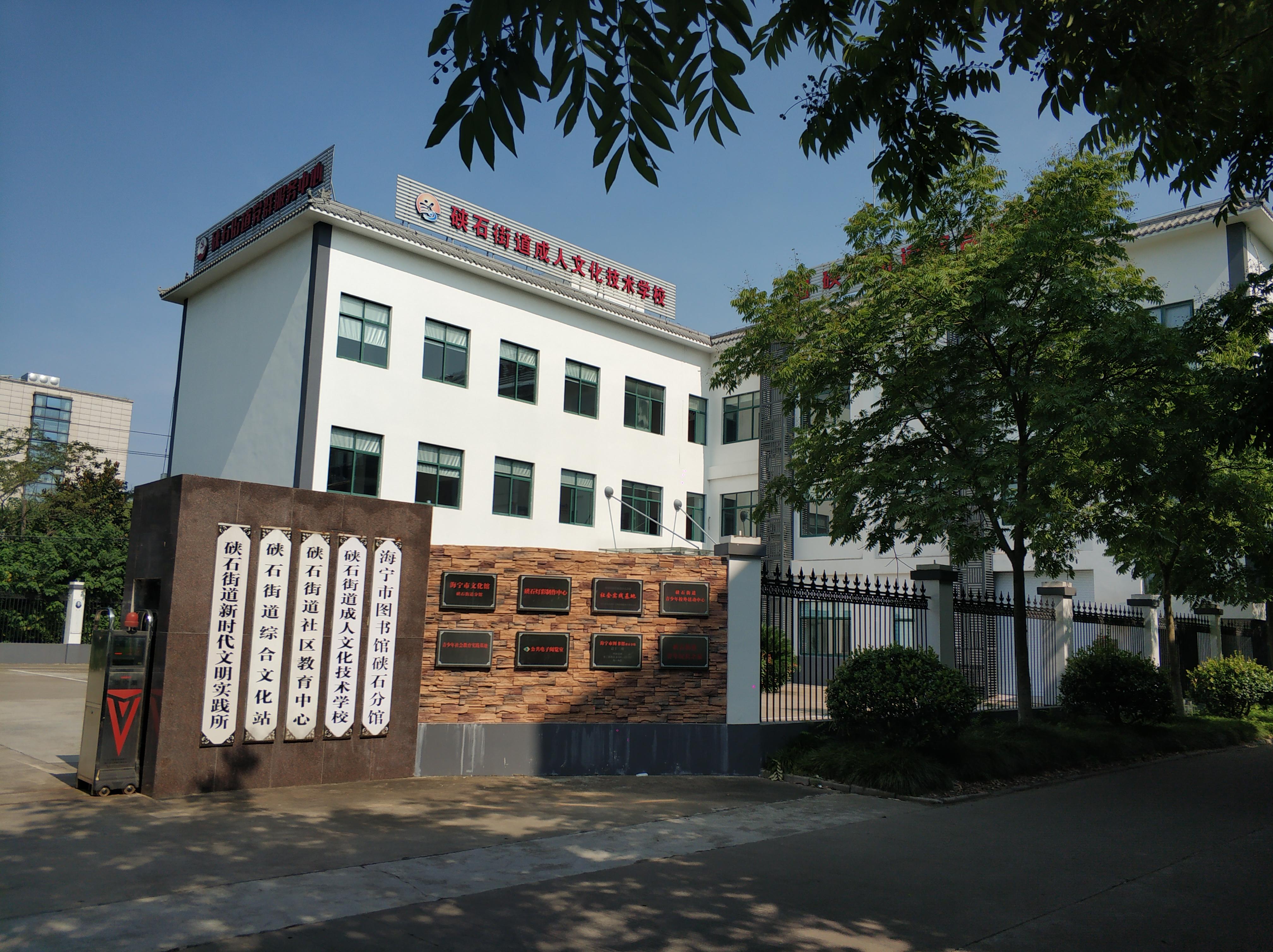 成人娱乐中心成人娱乐中心，探索成人文化的新领域-第2张图片