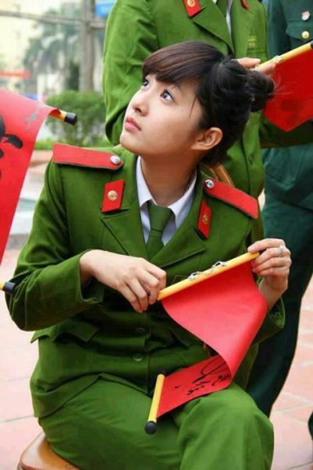 女校花被蹂躏之校园系列