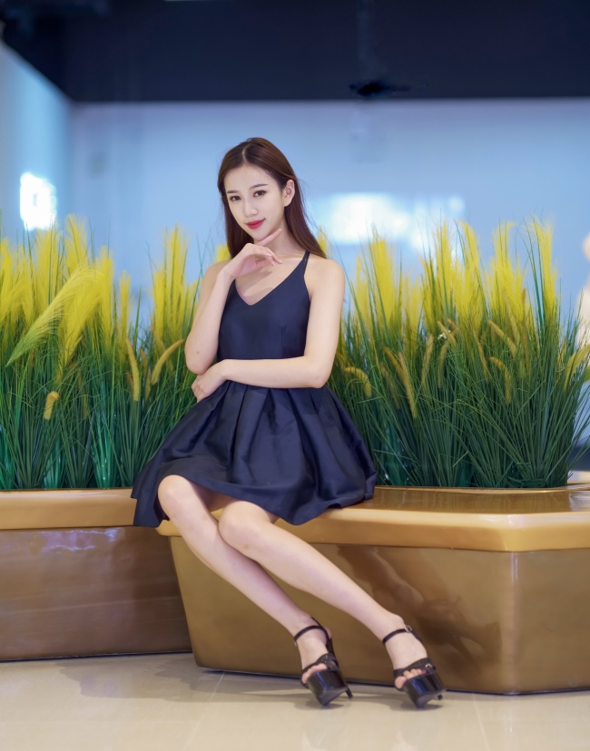 西西gogo顶级艺术人像摄影西西gogo顶级艺术人像摄影，探索极致之美-第2张图片