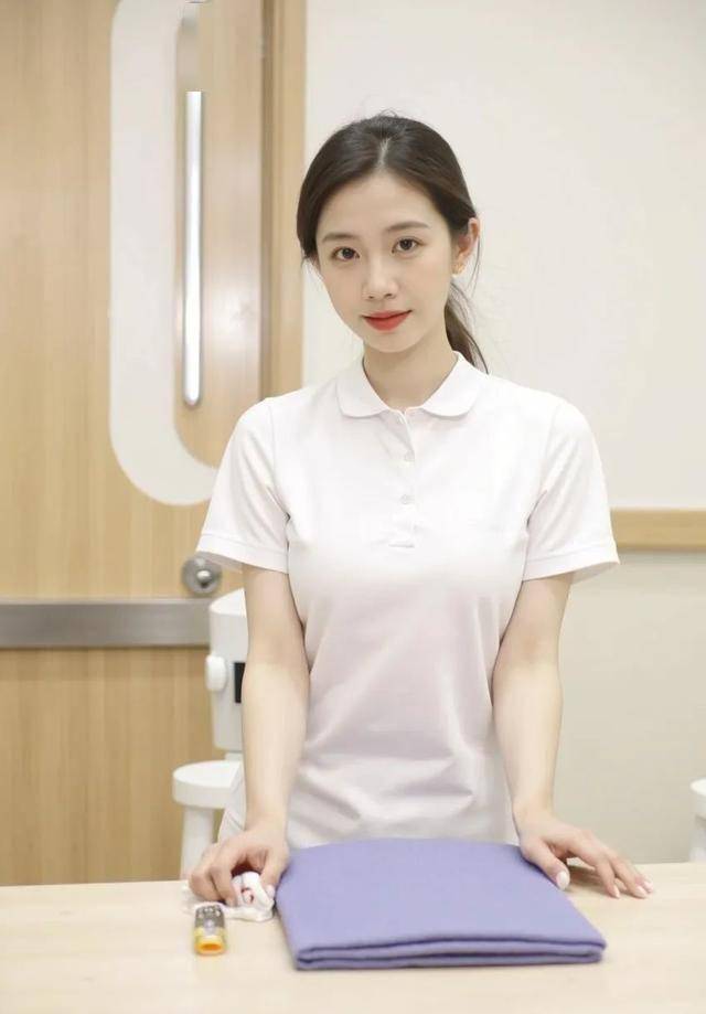 丝袜护士强制脚交事件揭秘-第1张图片