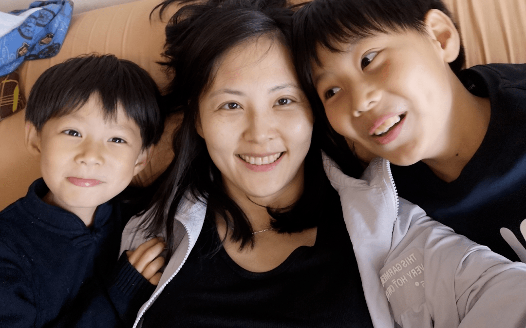 小宝贝真紧H军人h小宝贝真紧，军人的温暖与守护-第2张图片