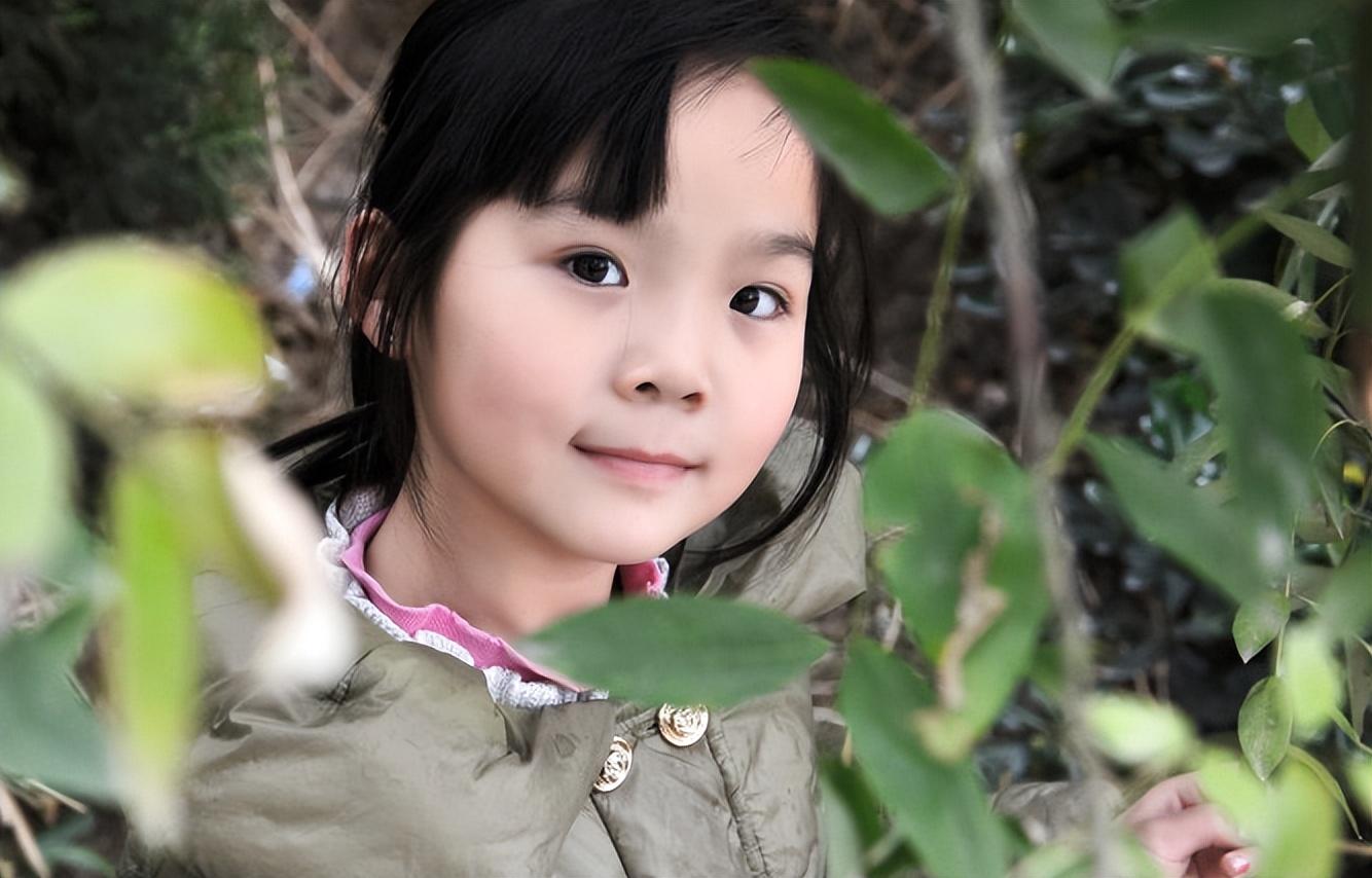 幼儿小女孩儿小幼女的世界-第2张图片