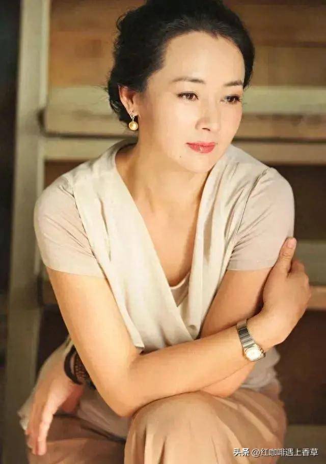 80岁老熟妇的乱伦牲交事件